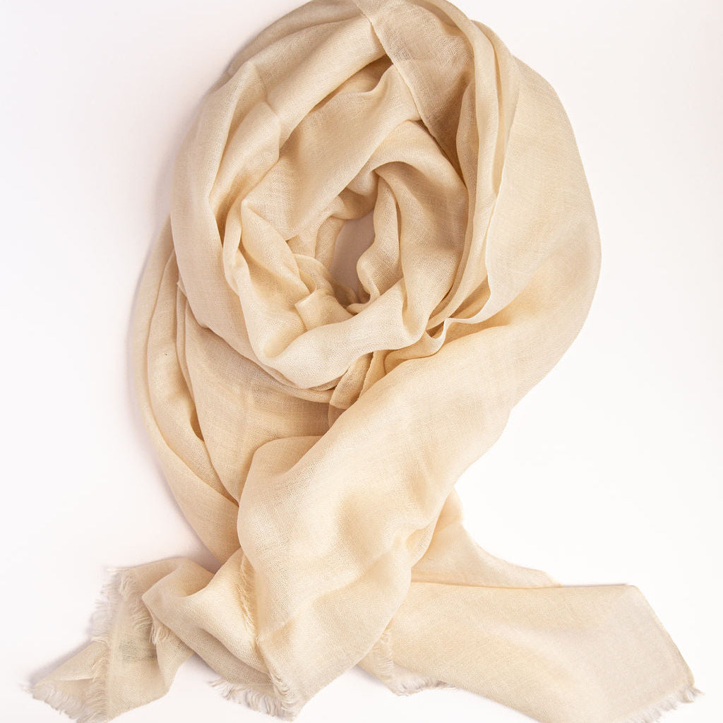Everest Ivory white cashmere pashmina scarf