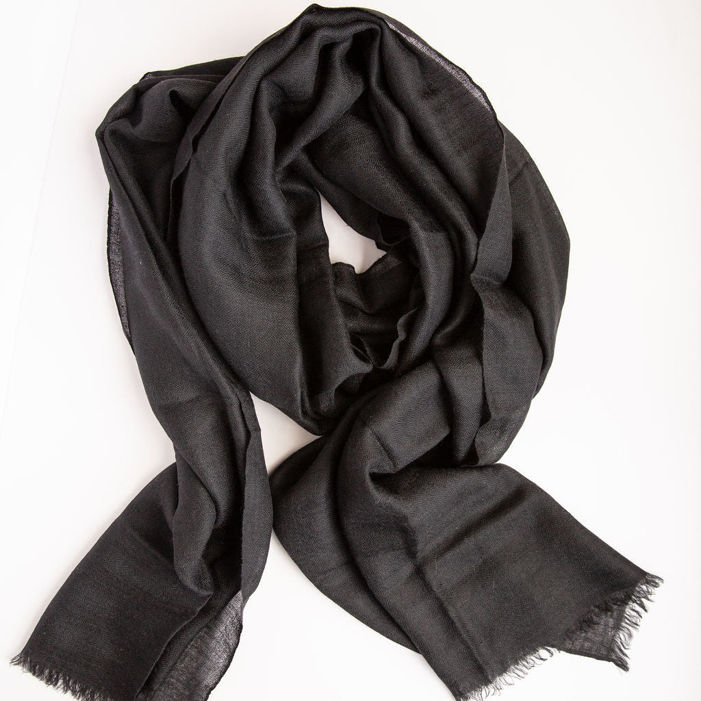 Midnight Sky black cashmere pashmina scarf